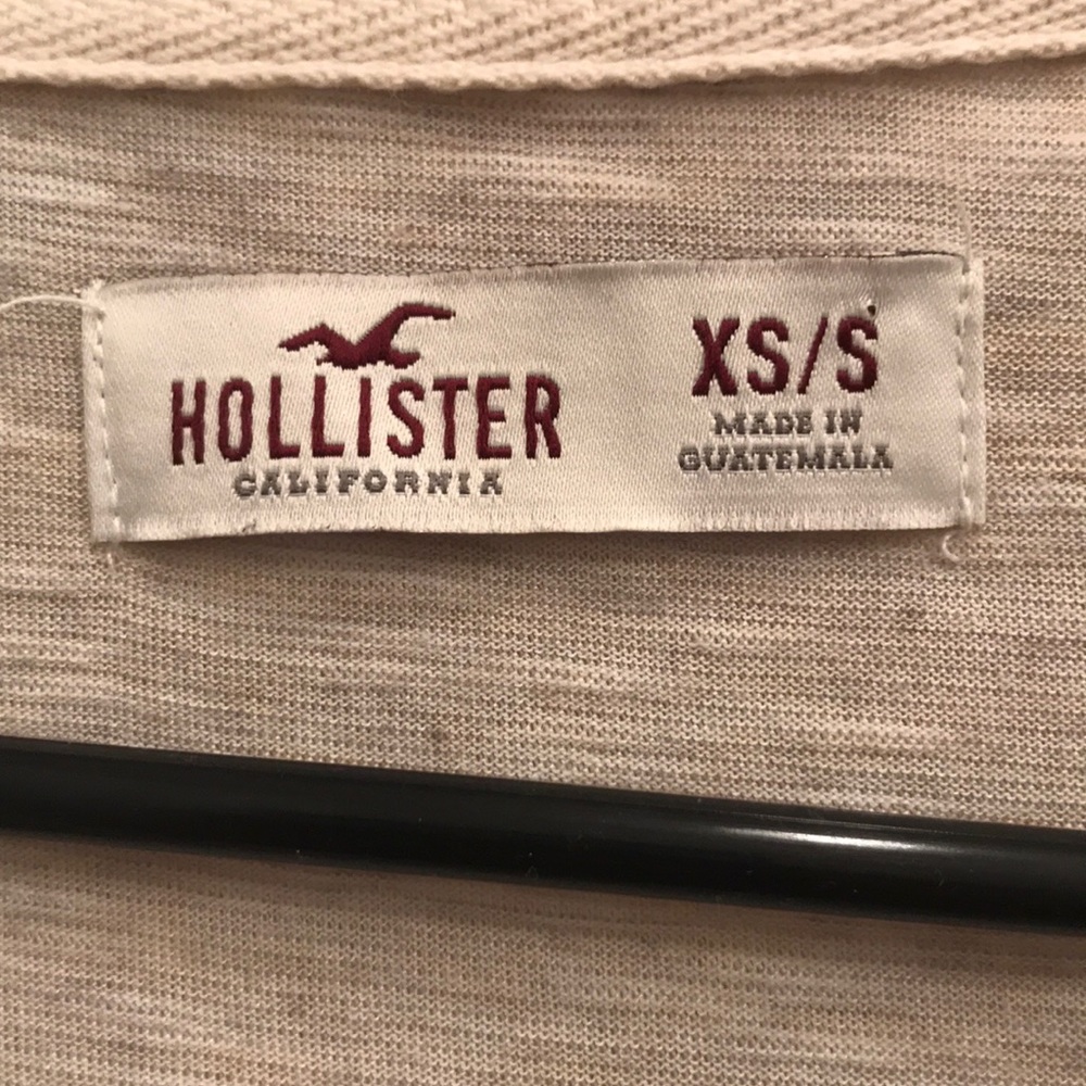 Hollister pullover - Picture 2 of 3